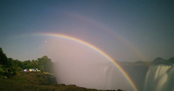 Moonbow