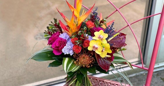 tropical flower arrangement for wedding